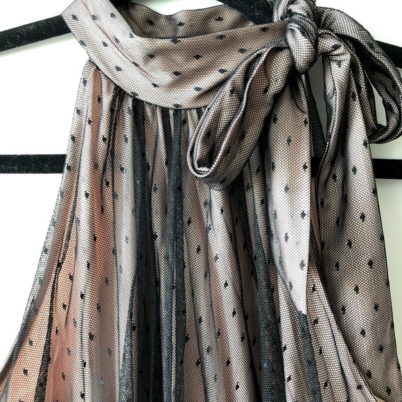 High tie-neck mini-dress - Picture 2 of 12